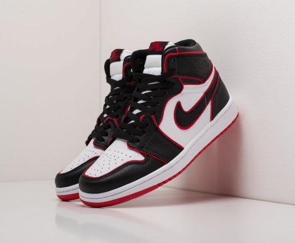 Nike Air Jordan 1 leather black white