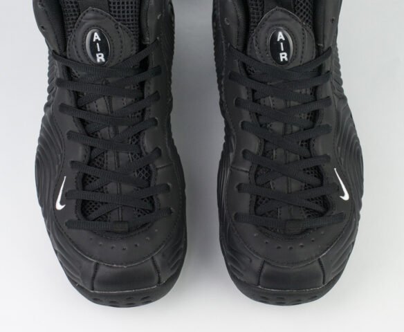 Nike foamposite one femme noir on sale