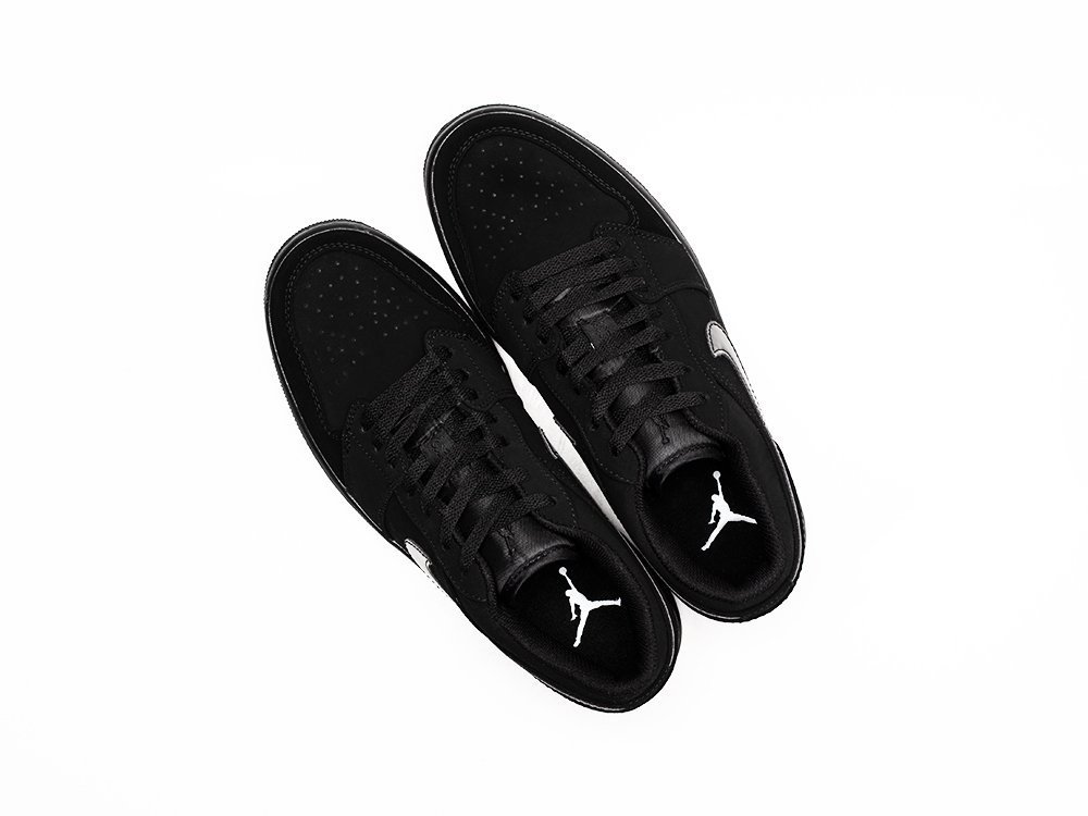 Jordan 1 all black suede deals