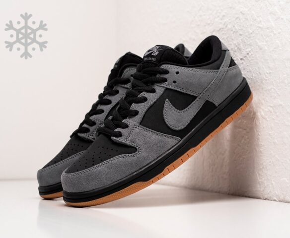 Nike SB Dunk Low orange black
