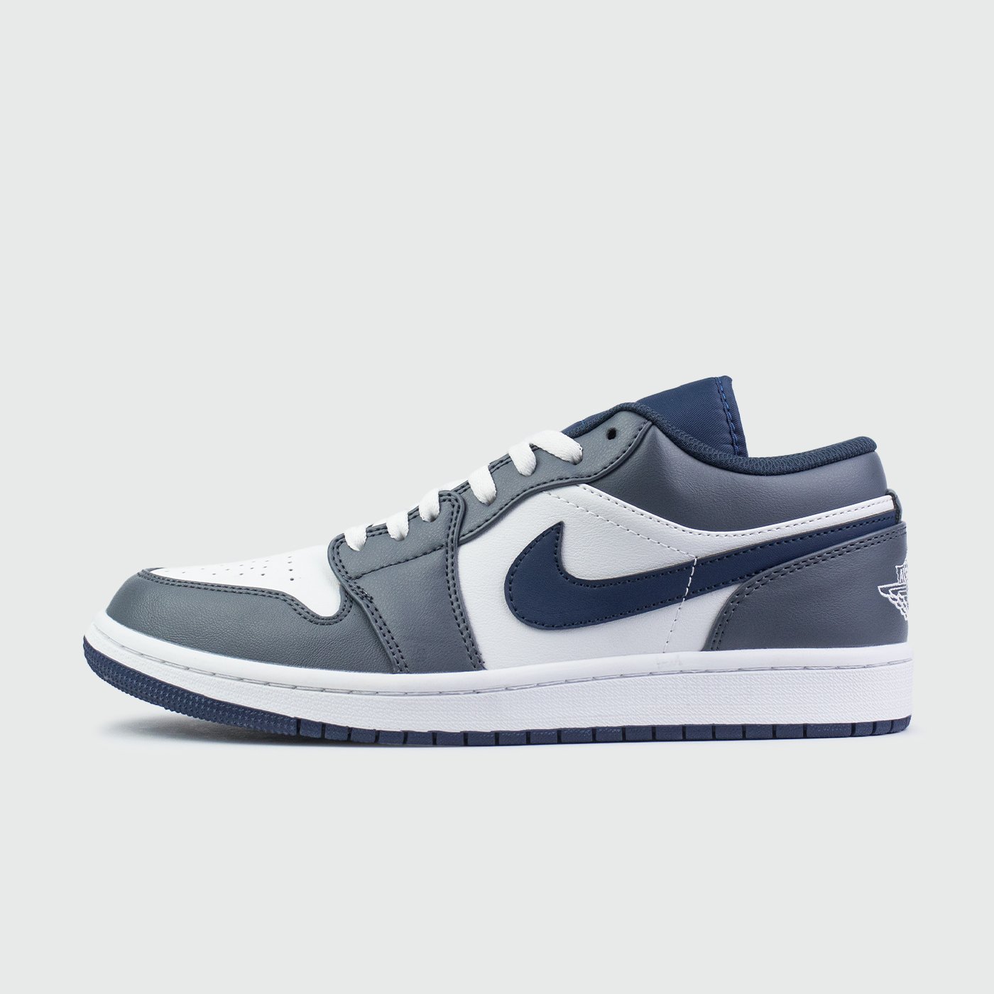 Nike air jordan deals 1 low white grey