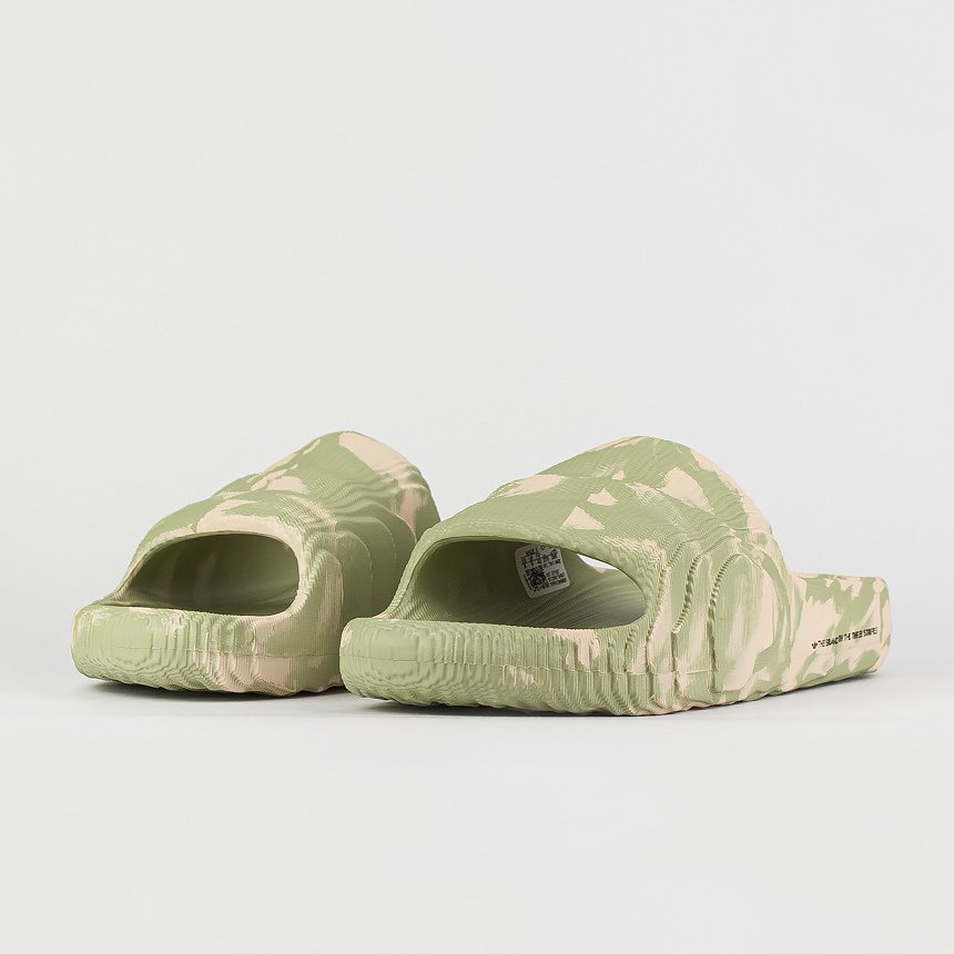 Adidas store adilette camouflage