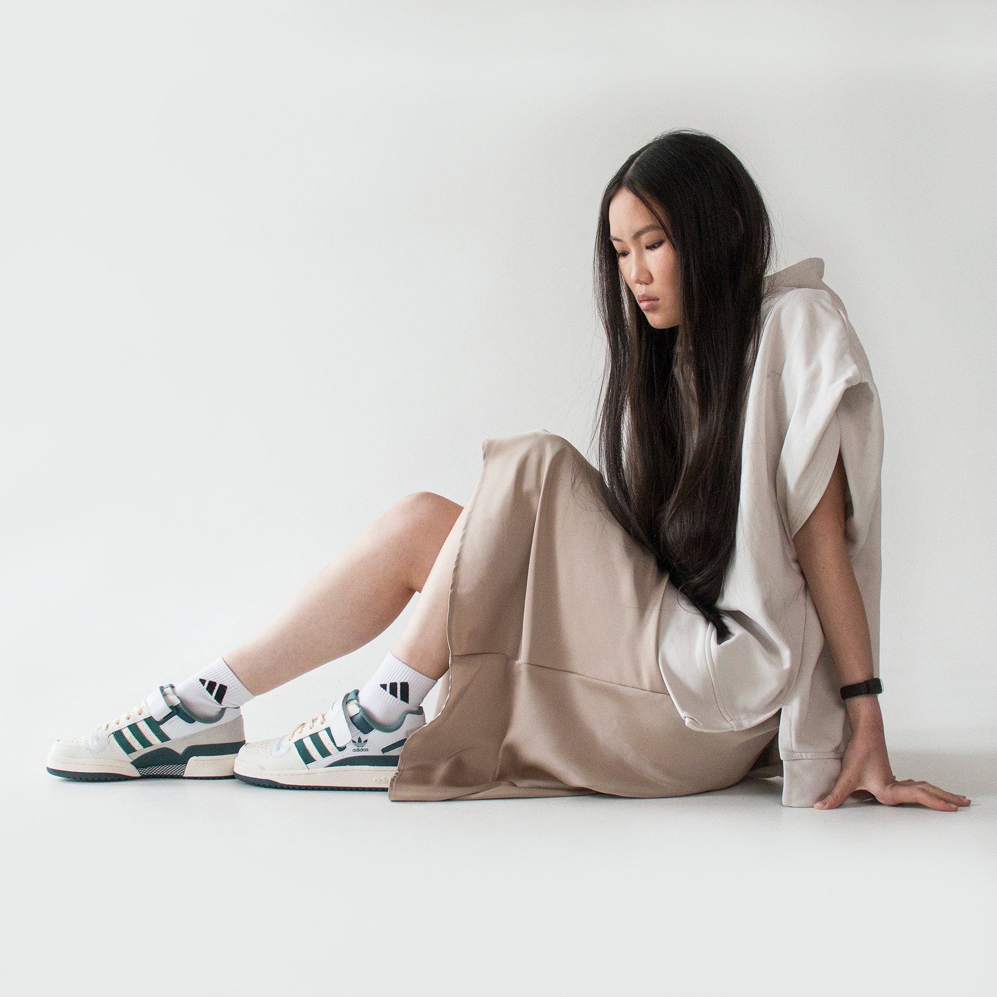 Adidas forum low white green store