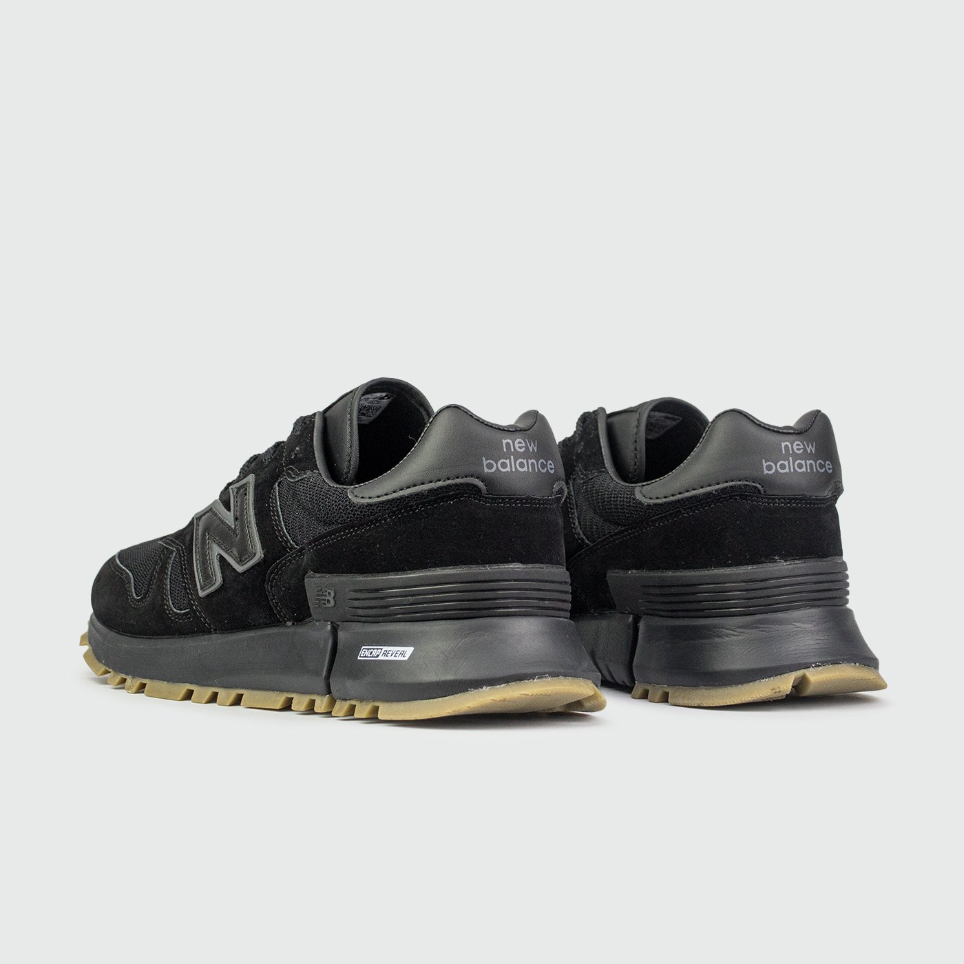 New balance black gum on sale