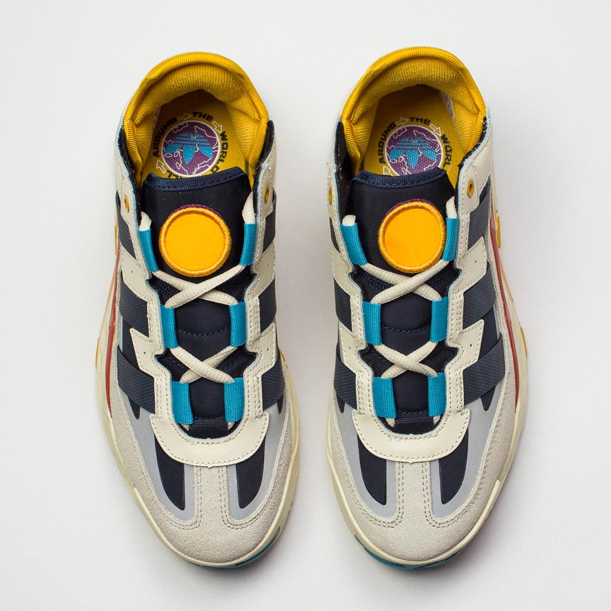 Adidas store niteball beige