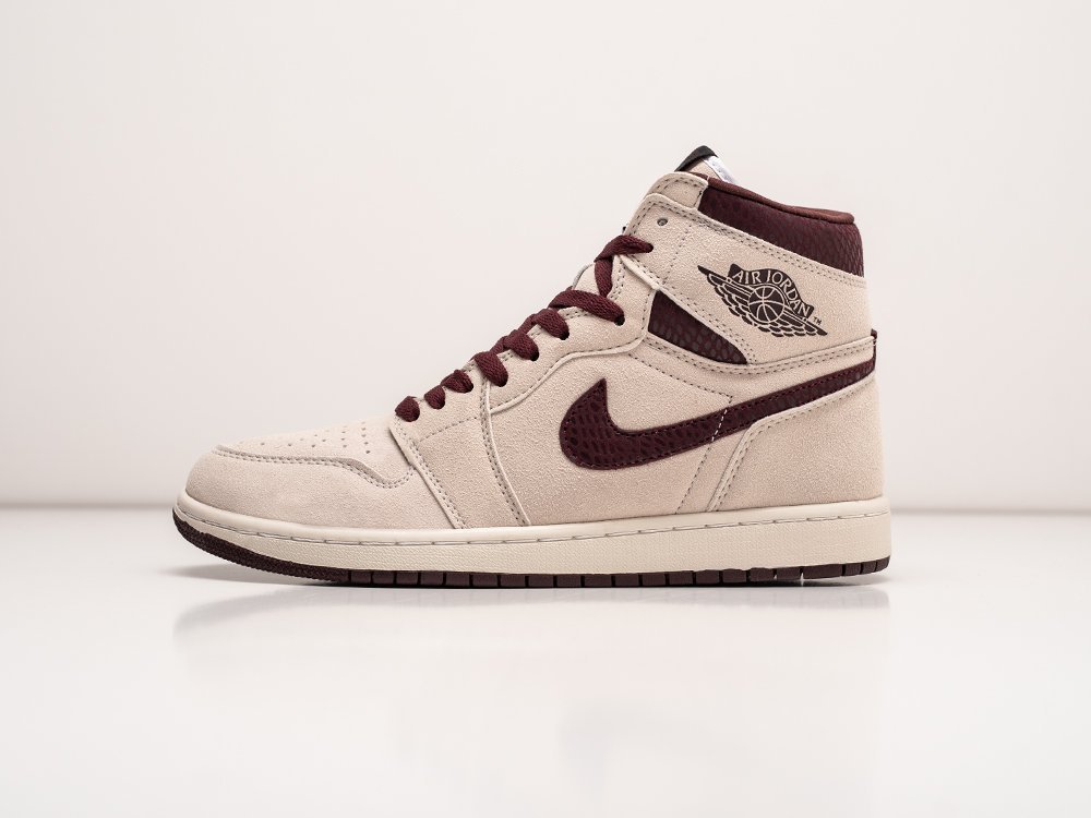 Nike Air Jordan 1 High beige suede