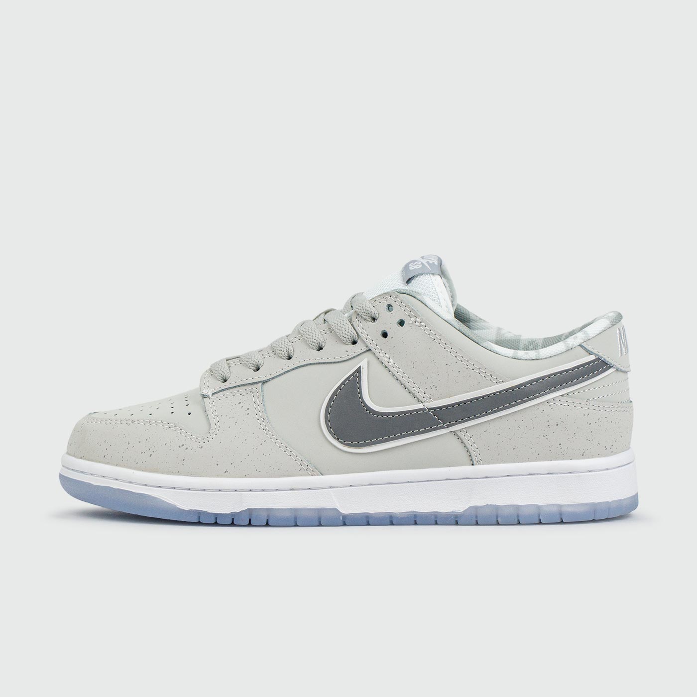 All white nike sales sb dunk low